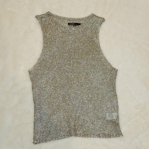 Champagne sleeveless top - Picture 1 of 2
